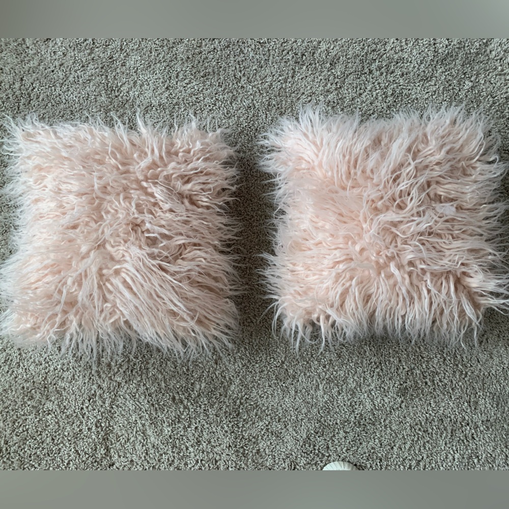 Luxurious Pink Faux Fur Throw Pillows set of two 12”x12”